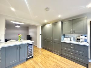 Photo 10- click for photo gallery